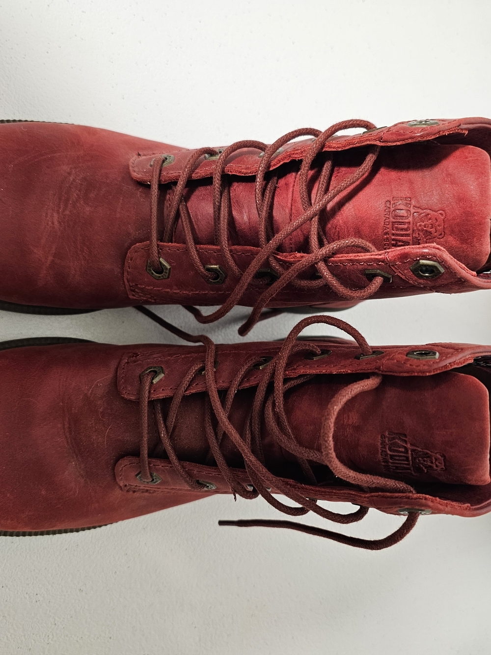 Kodiak Men's Red Suede Chukka Lace-Up Boots